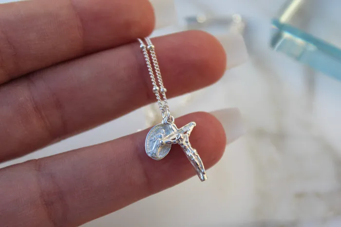 Rings TheLittleCatholic Miraculous Medal and Crucifix in Sterling Silver