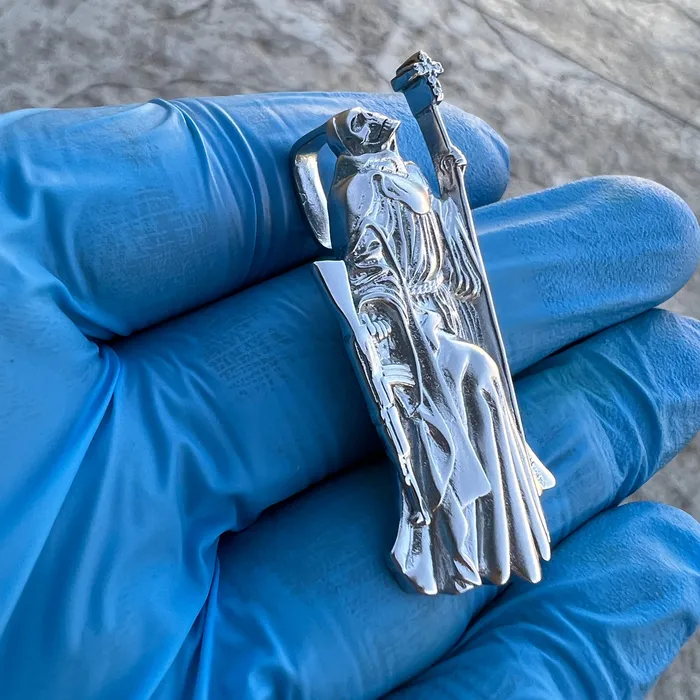 Bling Cartel Necklaces Santa Muerte Matte 925 Silver AK47 Gun Moissanite VVS1 Pendant Dije De Plata Bling Cartel Necklaces Santa Muerte Matte 925 Silver AK47 Gun Moissanite VVS1 Pendant Dije De Plata