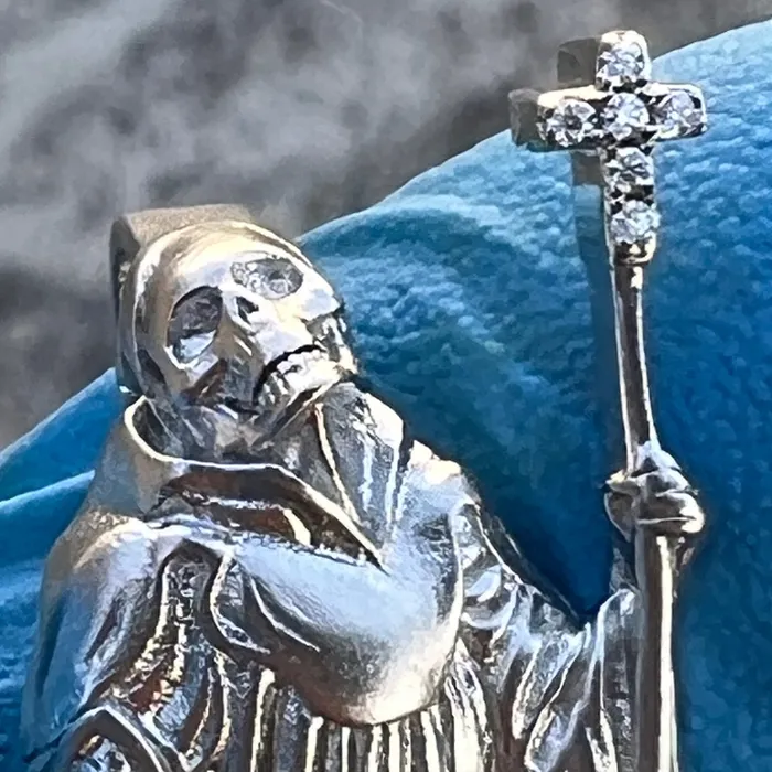 Bling Cartel Necklaces Santa Muerte Matte 925 Silver AK47 Gun Moissanite VVS1 Pendant Dije De Plata Bling Cartel Necklaces Santa Muerte Matte 925 Silver AK47 Gun Moissanite VVS1 Pendant Dije De Plata