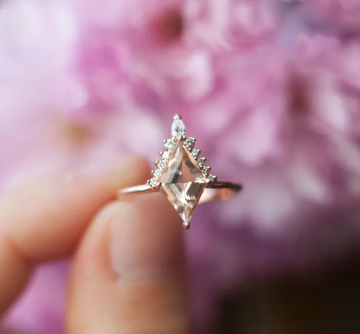 Amaris Kite Morganite Diamond Ring Capucinne Rings