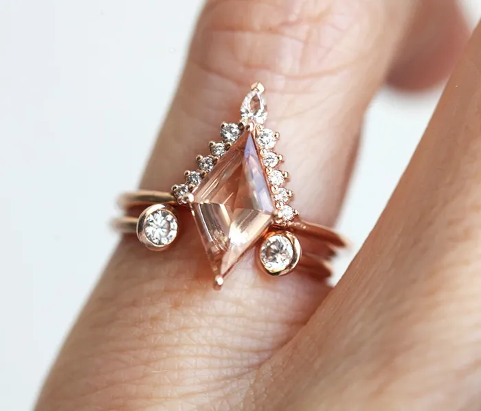 Amaris Kite Morganite Diamond Ring Capucinne Rings