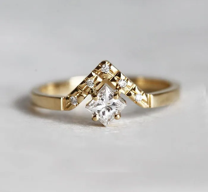 capucinne Rings Eliza Princess Diamond Engagement Ring