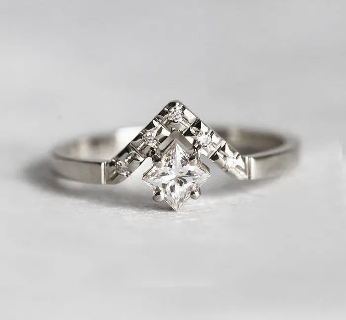 capucinne Rings Eliza Princess Diamond Engagement Ring
