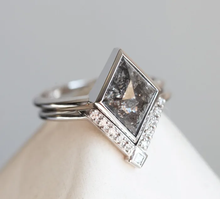 Jocelyn Salt Pepper Kite Diamond Ring Set Capucinne Rings