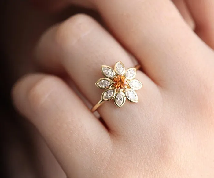 Katy Round Sapphire Diamond Ring Capucinne Rings