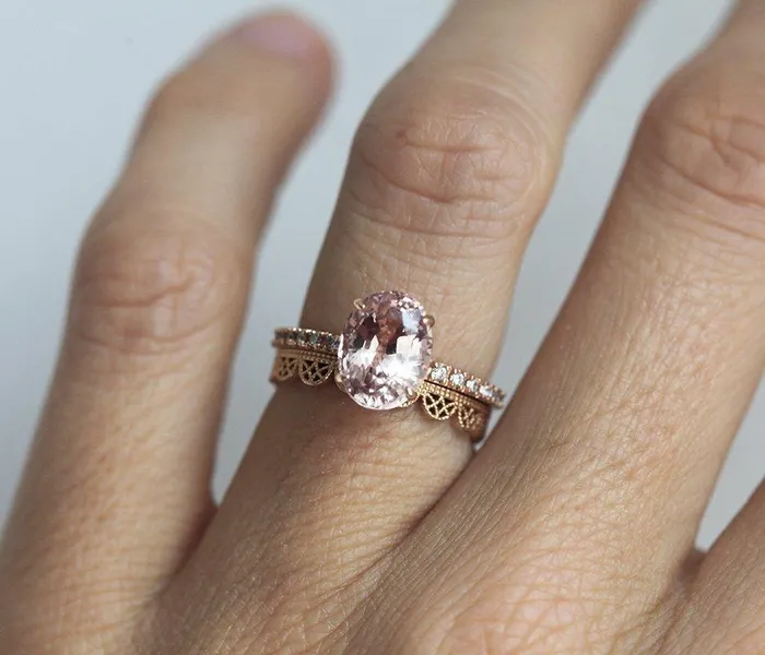 Rings Capucinne Dainty Gold Lace Filigree Wedding Ring
