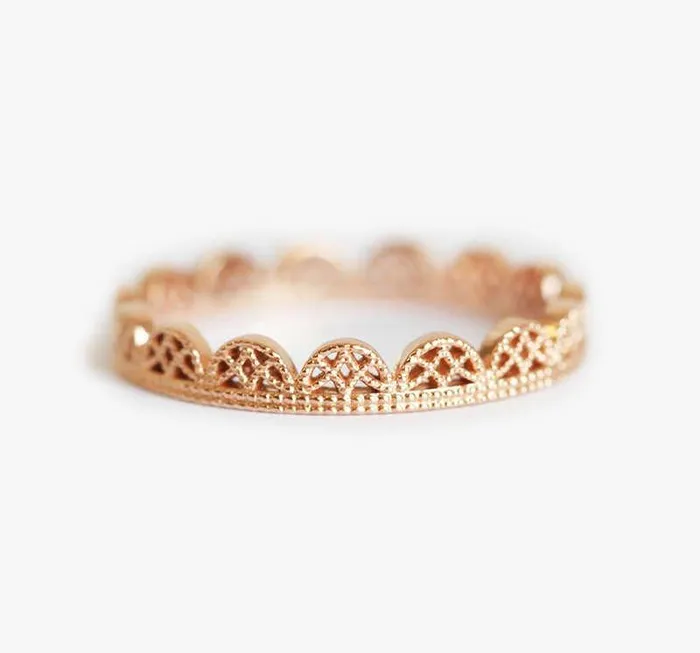 Rings Capucinne Dainty Gold Lace Filigree Wedding Ring