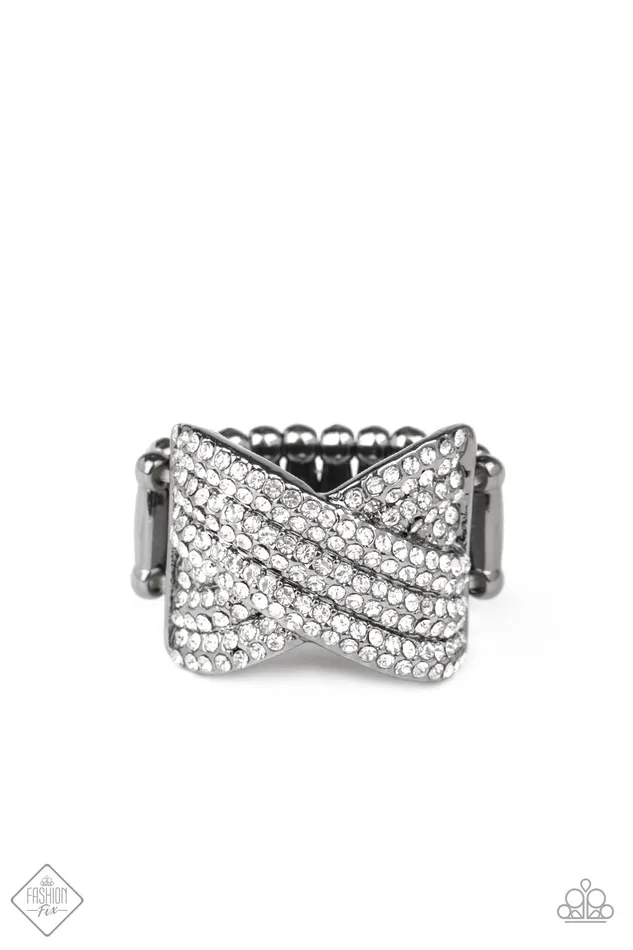 Rings All Eyes On U Jewelry Paparazzi Accessories Girl Boss Glittered Black Paparazzi Ring