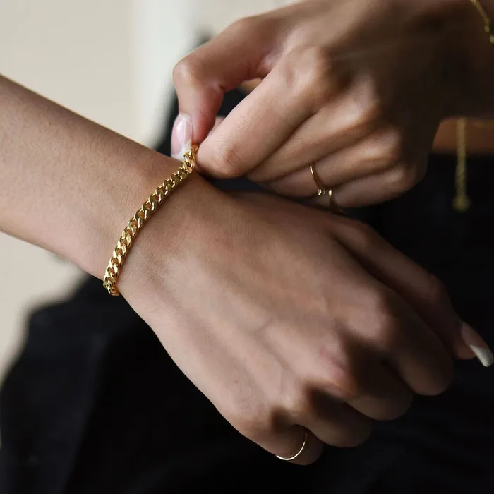 Suetables Bracelets Mckenzie Chunky Curb Bracelet