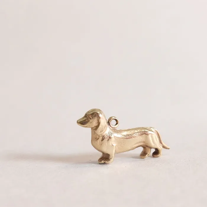 aliceeden Charm Necklaces Vintage 9ct Gold Mini Sausage Dog Daschund Charm