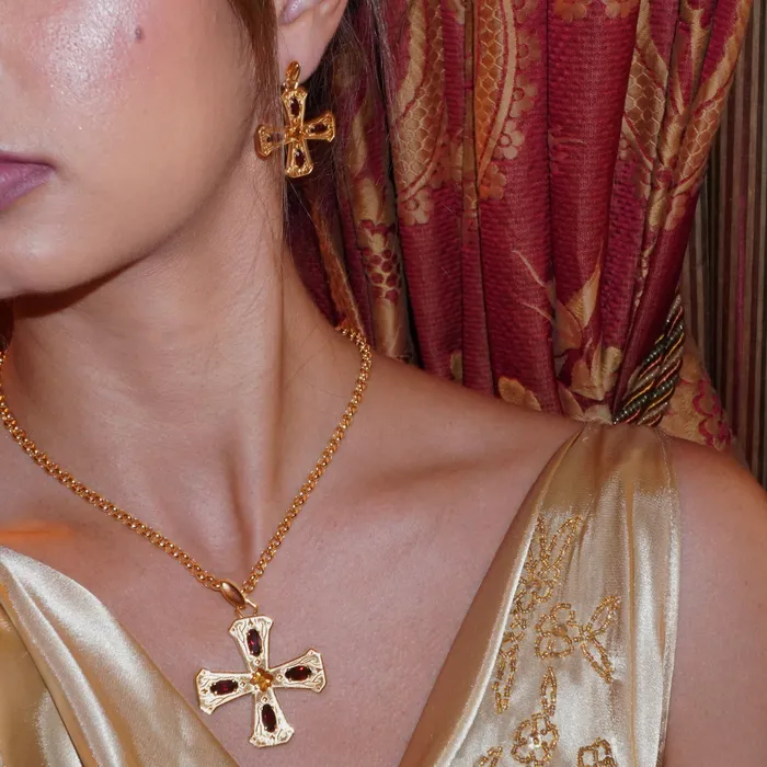 Necklaces Vivamacity Heavens Divine Necklace