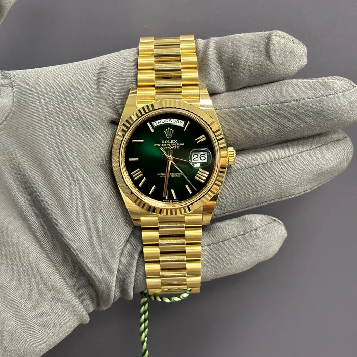 Watches Happy Jewelers Rolex DayDate 40mm Ombre Green Dial Watch Ref 228238